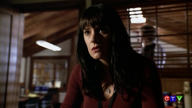 Kedvenc képeink Emily Prentissről - Page 2 Tumblr_lw32o177IW1qg6tzeo2_1280