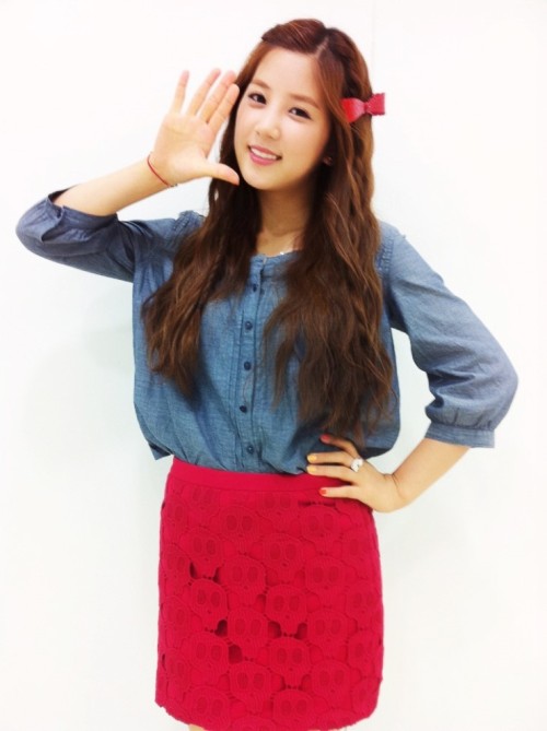 [PICS] Tổng hợp ảnh Sponsor của Chorong  Tumblr_lwvo7dWvLr1r95nnno1_500