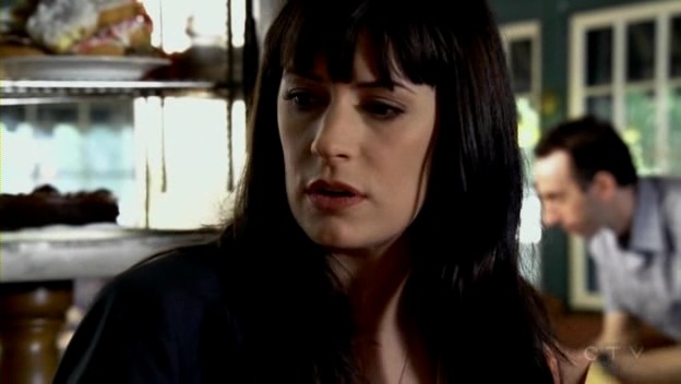 Kedvenc képeink Emily Prentissről - Page 2 Tumblr_lxgs9wK63m1qg6tzeo3_1280