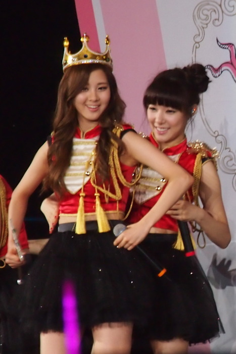 [PICS/GIFS][20-01-2012]»»-»-(¯`v´¯)-»SeoFany-Sweet Delight«-(¯`v´¯)-«-««  Tumblr_lxvsmm6oni1rnnu01o1_500