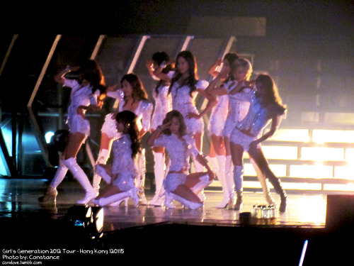 [PREVIEW/FANTAKEN][15-012012][UPDATE] SNSD @ HK Concert! Tumblr_lxvvelJKJJ1qd6ajbo1_500