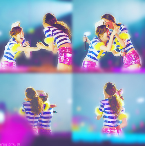 [PIC+GIF][23-1-2011] »-{♥}-»ღ°•(¯`·._.· YoonSic Fam ·._.·´¯)•ღ°»-{♥}-» °l||l° Sexy and Sweet °l||l° - Page 12 Tumblr_lz9y6ex9H01qafgzno1_500