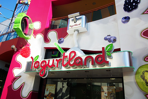 Yogurtland  Tumblr_m079zqgydd1qde67yo1_500