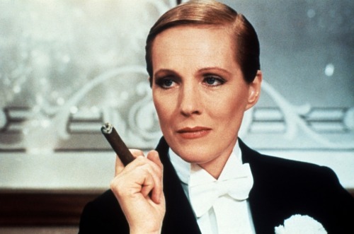 Victor Victoria, de Blake Edwards (1982).   Tumblr_m0mn3d0xgQ1r15isgo1_500