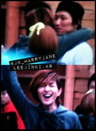 120322 SHINee despues de la grabacion de MNET Tumblr_m1a52jcYr61qff7woo1_400