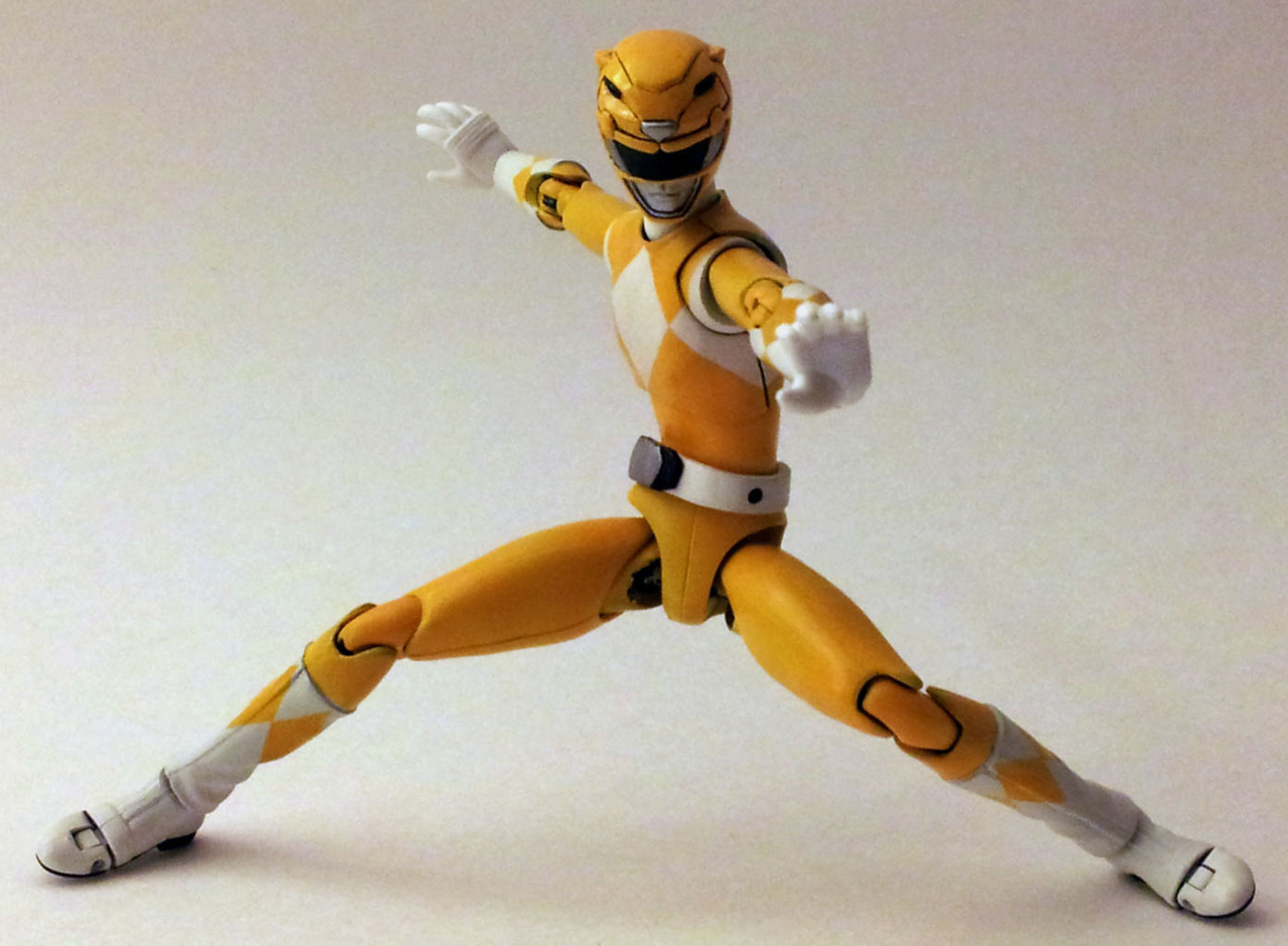 [Bandai] S.H. Figuarts | Power Rangers / Kyoryu Sentai Zyuranger (MMPR) - Armored Black Ranger - Página 4 Tumblr_m1s3tg69421r7knxyo5_1280