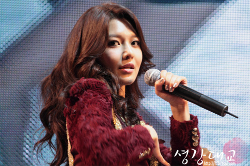  [PICS/GIF/VID]๑۩۞۩๑(¯•♥ CHOI SOO YOUNG ♥•´¯)๑۩۞۩๑ Tumblr_m1uhw9y5s81qc9m5do1_500