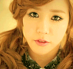 [PICS/GIFS] Tiffany "Twinkle" MV và Live - Liên tục cập nhật  Tumblr_m32wcmx8sv1r7hhj1o1_r2_250