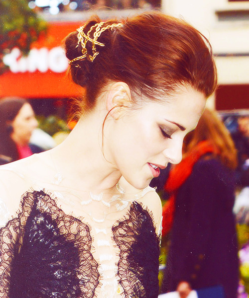 Kristen Stewart - Page 33 Tumblr_m40xrrW53d1qb9d8io1_500