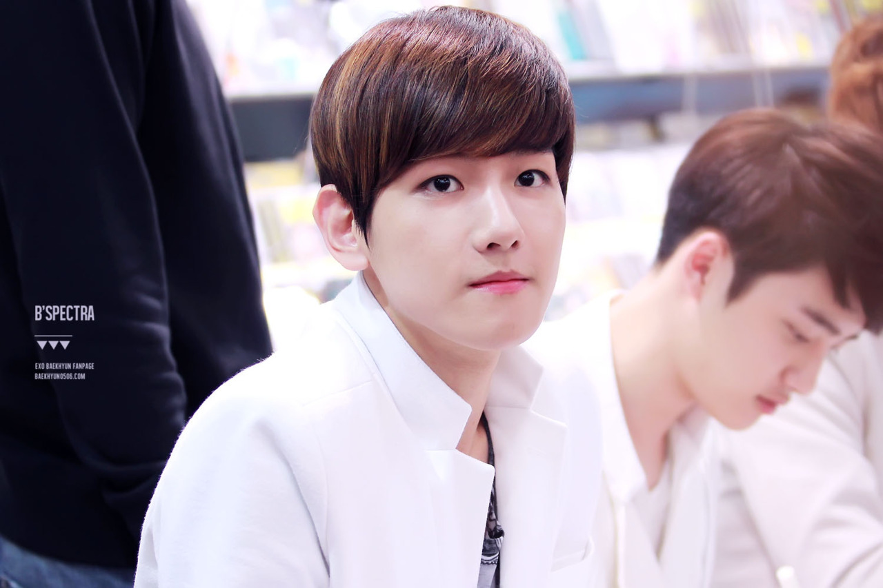 [MEET] Baekhyun @ EXO-K's Fansigning Event in Gwangju Tumblr_m46llkygi21qg9zoro1_1280