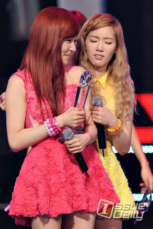 [PIC][26-05-2012] TaeNy hạnh phúc :D~ Tumblr_m4j1cuCrqj1qb1285o1_500