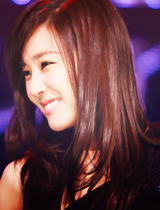 [PICS][30-05-2012] Tiffany's black hair Tumblr_m4oe3zjFgj1qj4we3o2_250