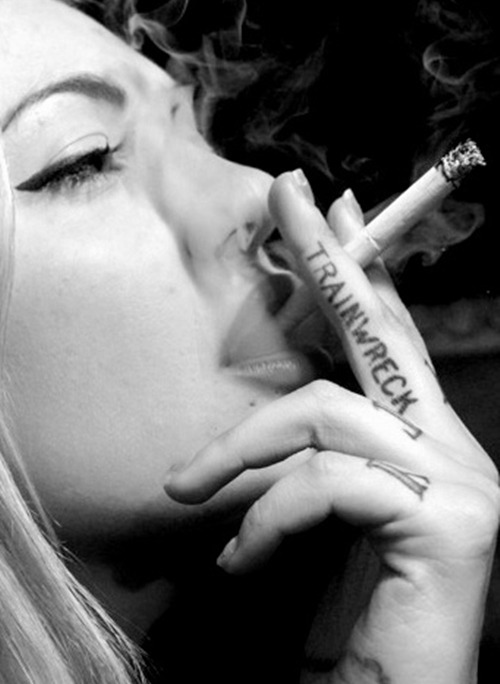 ...Smoking girl... - Page 7 Tumblr_m4osbimz4Z1qgzsdoo1_500