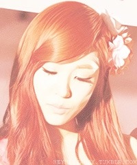 [FANYISM] [VER 5] Eye Smile(¯`'•.¸ Hoàng Mĩ Anh ¸.•'´¯) ♫ ♪ ♥ Tiffany Hwang ♫ ♪ ♥ Ngơ House - Page 15 Tumblr_m4sb6tegqk1qc71gxo1_250