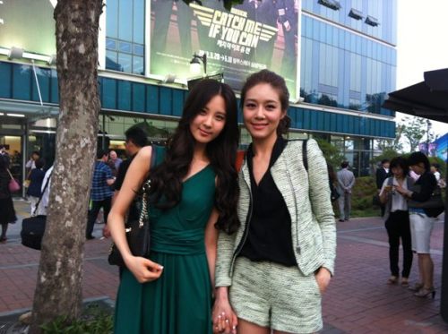 [PIC][31-05-2012]SeoHyun xuất hiện tại vở nhạc kịch "Wicked" cùng Ock Joohyun & Lee Jin Tumblr_m4wtlmDfIM1r4bdxzo1_500