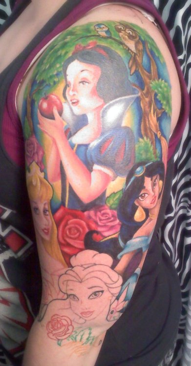 Tatouages Disney : qui a osé?  - Page 6 Tumblr_m4x0s7QI2Z1qabxnpo1_500