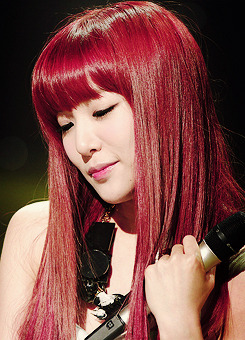 [PICS+GIFS]♥Tiffany Hwang♥♥Liên tục cập nhật♥ Tumblr_m4zddiB2nh1qb5bmno2_250