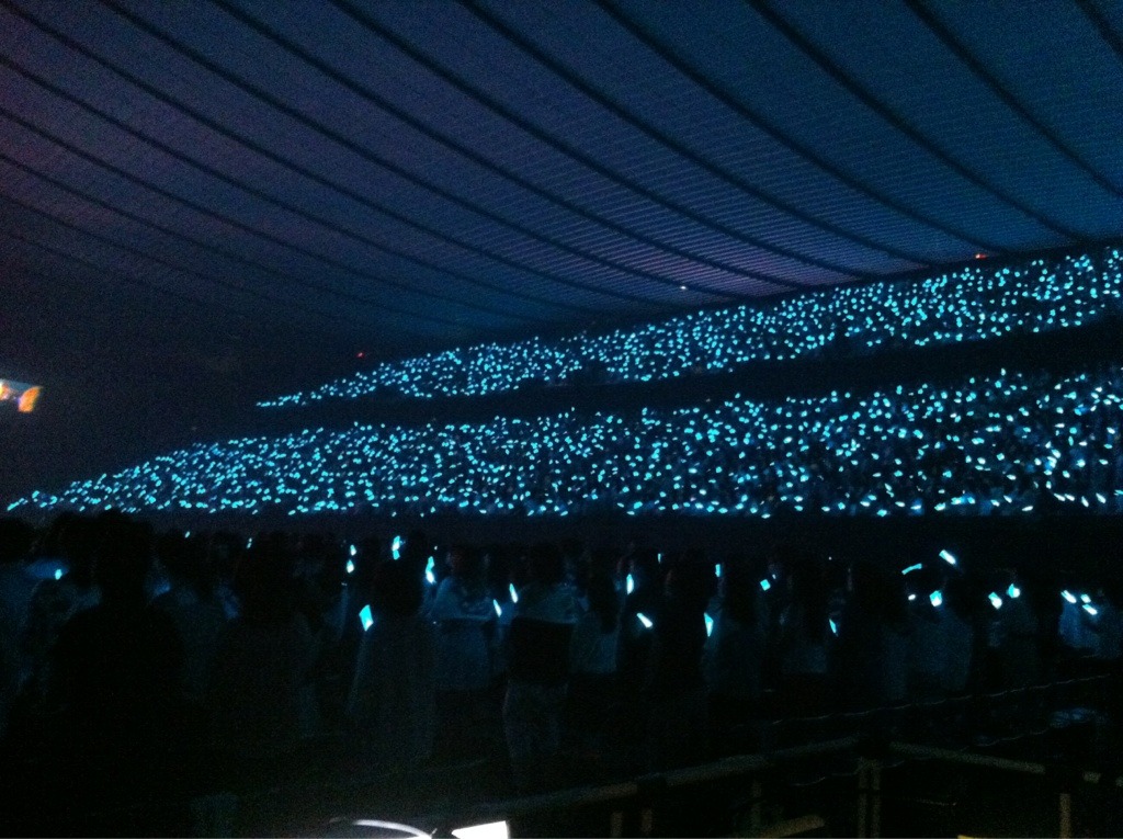 120602 SHINee @ 'SHINee World 2012' Japan Arena Tour in Tokyo (Day 3) Tumblr_m4zi2jAhSL1rsl4jro2_1280