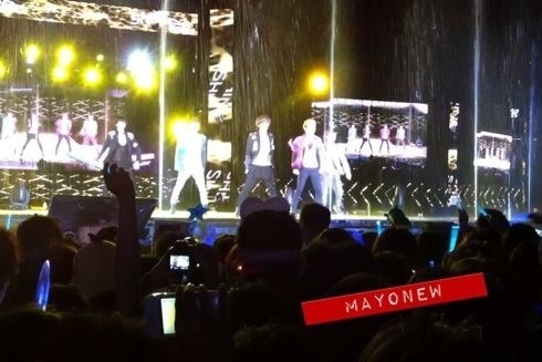 120609 SHINee @ SMTOWN World Tour Live in Taiwan Tumblr_m5crzfYcun1rsl4jro1_500