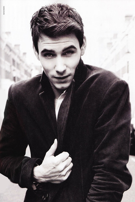 Harry Lloyd - Viserys Targaryen Tumblr_m5hz2fj41a1qiiutoo1_500