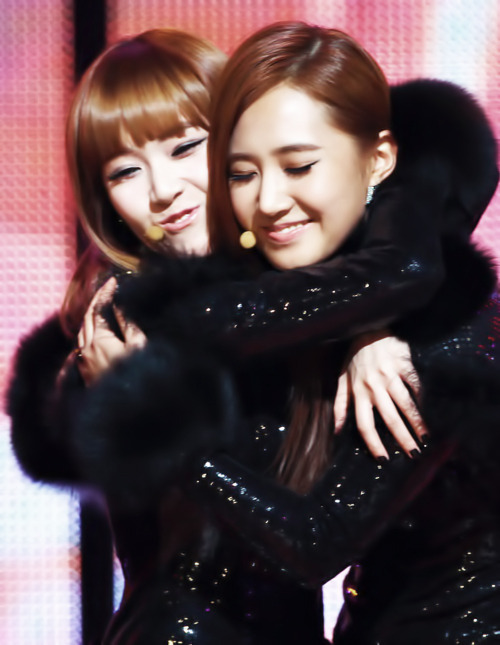 [ARTWORK][TR] YoonSic shop - Tìm ảnh tĩnh + động,Sign. B-set. Icon - Avazing  - Page 18 Tumblr_m5k4pttSyk1qbgo3go1_500