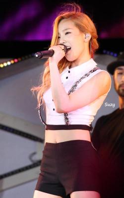 [PICS/GIF/VID]•.¤(¯`•♥ KIM TAEYEON  ♥•´¯)¤.• - Page 14 Tumblr_m5k7onBWx51qf1ngjo1_250