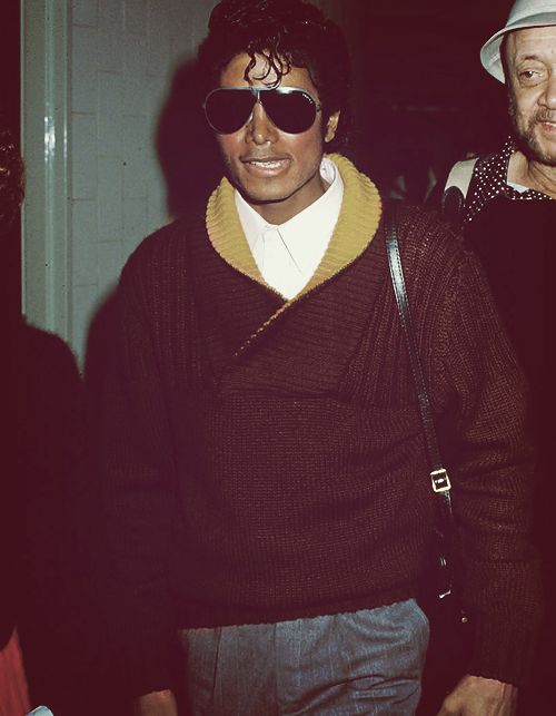 Michael Jackson Tumblr_m5p2fc8Y3P1qd05pwo1_500