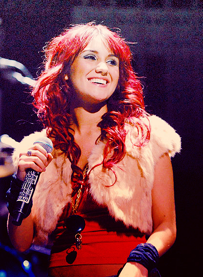 Dulce Maria (ex RBD) - Page 2 Tumblr_m5xgnu5lQB1qfiavio1_500