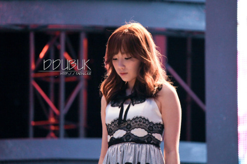  [EVENT][21.6.2012]Taeyeon @ 2013 Suncheon Bay Garden Expo D-300 KPOP Festival Tumblr_m5xu1dTTag1r4oun7o1_500