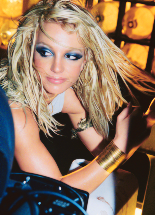 Britney Spears Tumblr_m5y0az9dd51rz8qzro1_500