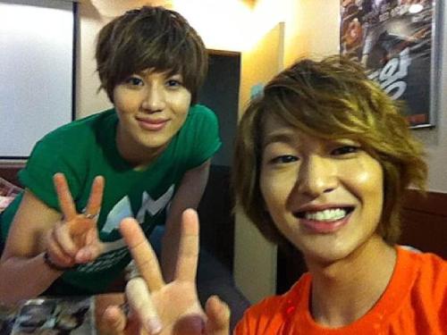 [IMG|210612] Onew y Taemin @ I AM Showcase Tumblr_m5yyb3UGSE1qdtvhxo1_500