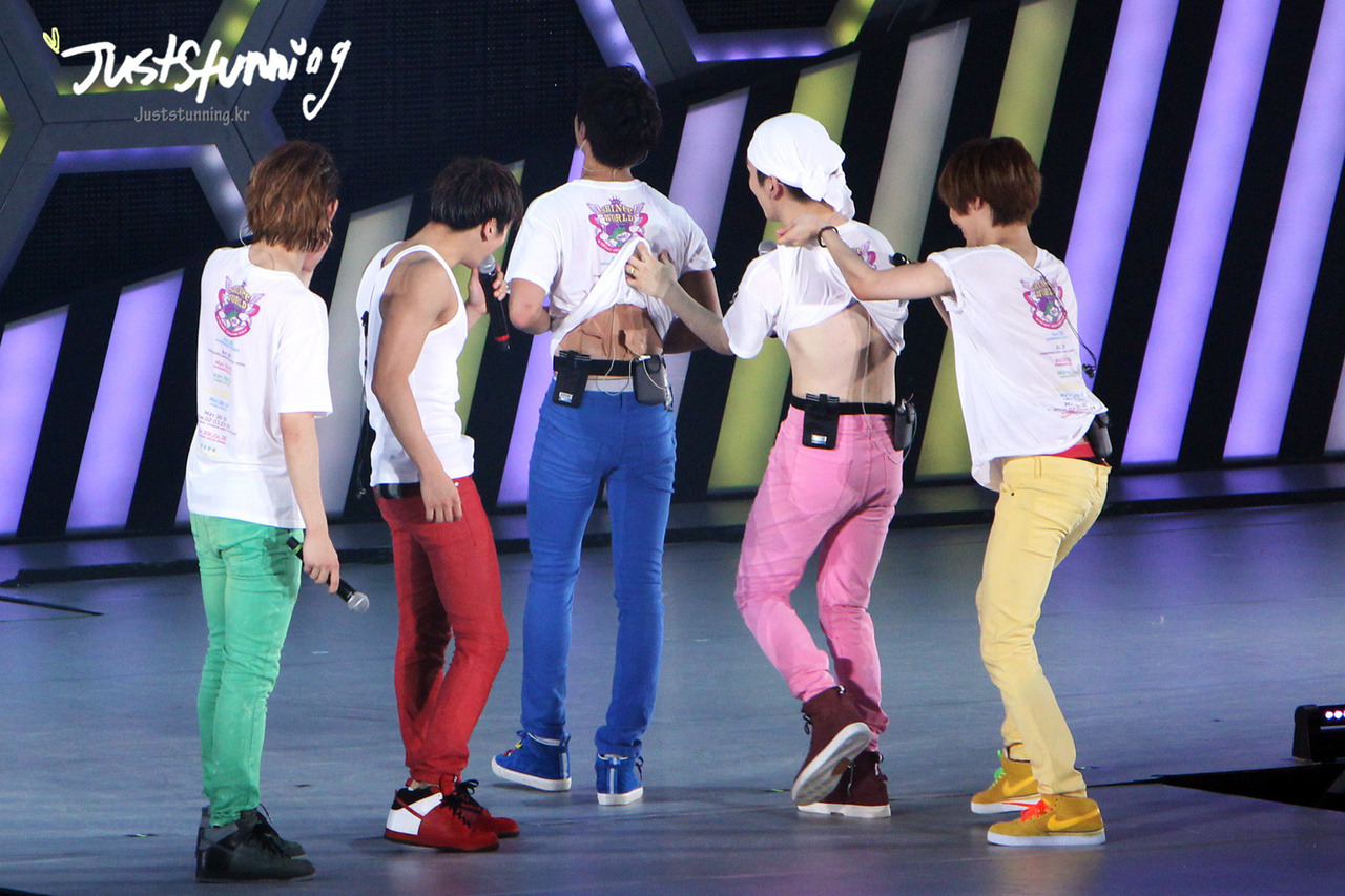 [FA/300612] SHINee @ JAPAN ARENA TOUR en HIROSHIMA Tumblr_m6fsoepYen1qdtvhxo1_1280