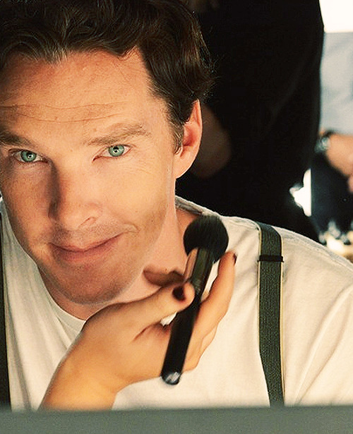 Benedict Cumberbatch KÉPEK, FOTÓK - Page 5 Tumblr_m6kzagF0IB1qdppkro1_500