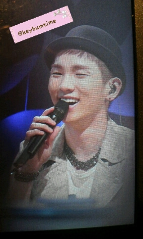 [INFO/100712] Nuevo corte de cabello de Key - Página 2 Tumblr_m6yaa534vP1rzwndqo1_400