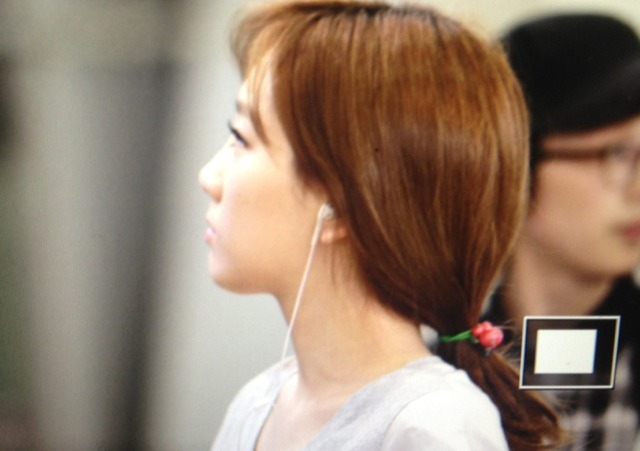 [PICS]SNSD tại sân bay Gimpo để đi tham dự "Yeosu Expo"  Tumblr_m71katw7On1qiknqko1_1280