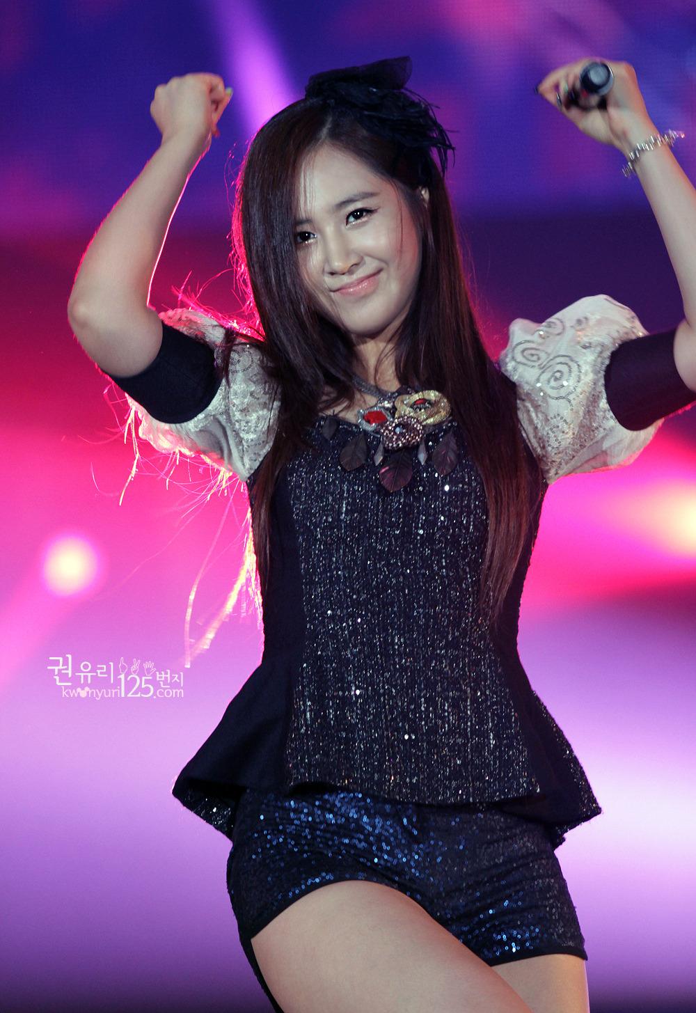 [PICS] Yuri @ Yeosu World Expo Pop Festival Tumblr_m73lmm9Okw1qb1285o2_1280