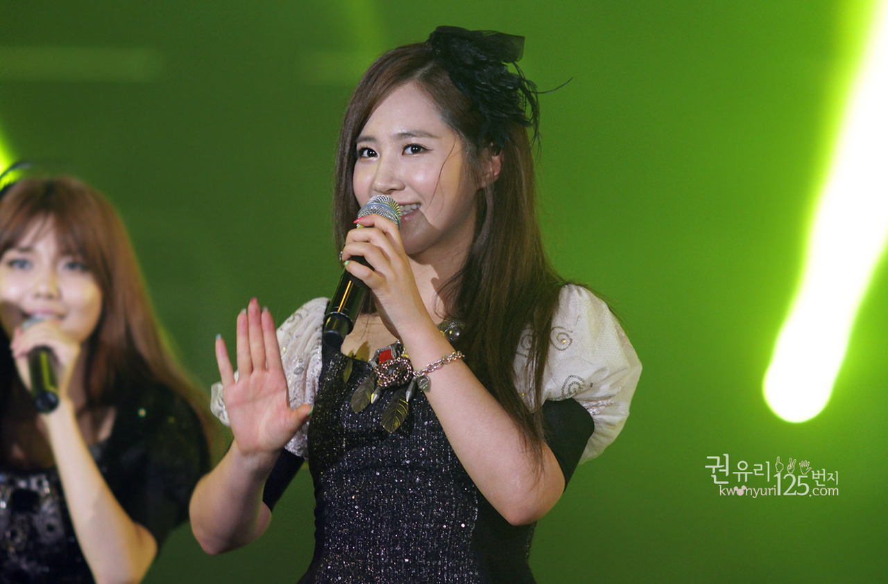 [PICS] Yuri @ Yeosu World Expo Pop Festival Tumblr_m73lttANV61qb1285o1_1280