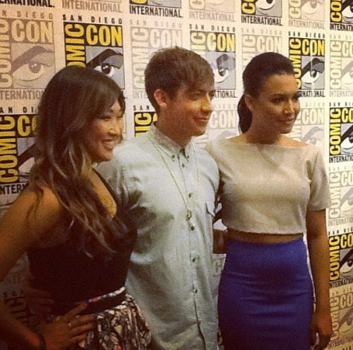 Imagenes - Glee Cast en Comic Con 2012 (actualizado 15/07) Tumblr_m76ctpCic91rqo1roo1_500