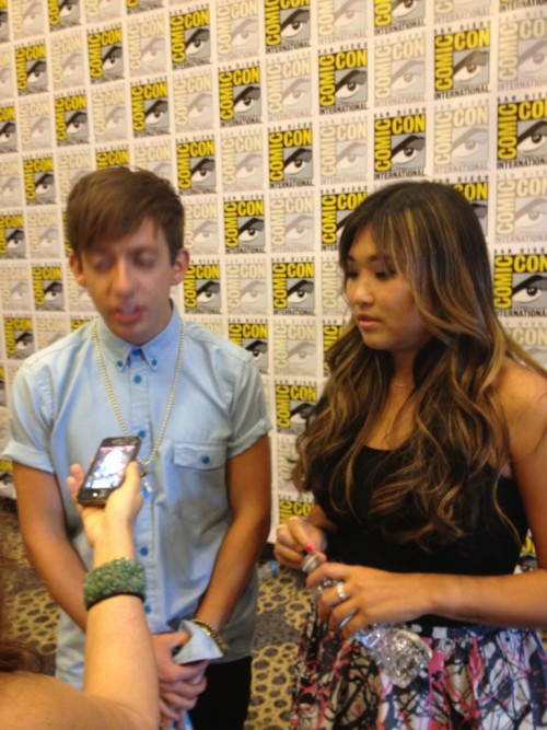 Imagenes - Glee Cast en Comic Con 2012 (actualizado 15/07) Tumblr_m76czhzJoI1rojy6eo2_500