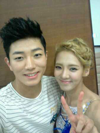 [INFO][21-07-2012]HyoYeon tải Selca và tin nhắn mới lên fansite chính thức của SNSD - Page 2 Tumblr_m7h62ozIXi1qiknqko1_400