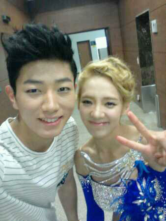 [INFO][21-07-2012]HyoYeon tải Selca và tin nhắn mới lên fansite chính thức của SNSD Tumblr_m7h62ozIXi1qiknqko2_400