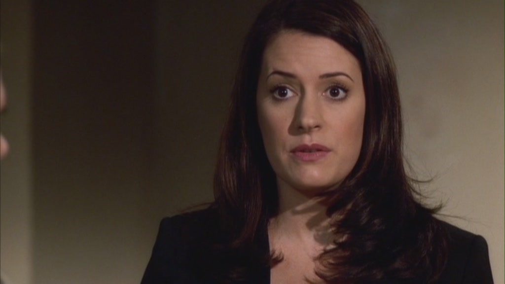 Kedvenc képeink Emily Prentissről - Page 2 Tumblr_m7sxrmHYWo1rr0t13o1_1280