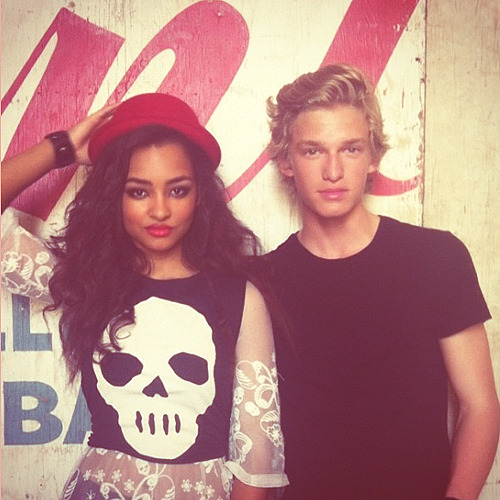 Cody Simpson.[2] - Page 37 Tumblr_m7xxfaWYlr1rcyxnmo1_500