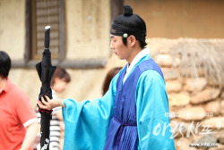 "ARANG AND THE MAGISTRATE" Kdrama avec Lee Jun KI et Shin Min-Ah Tumblr_m804ytPtXj1rxhlluo2_250