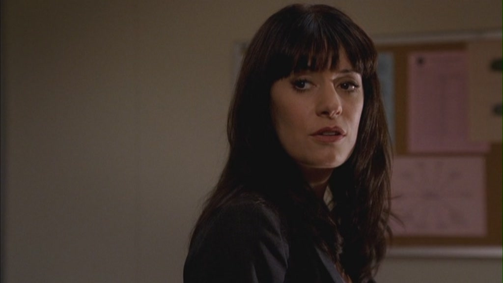 Kedvenc képeink Emily Prentissről - Page 2 Tumblr_m8191thpVT1rr0t13o1_1280