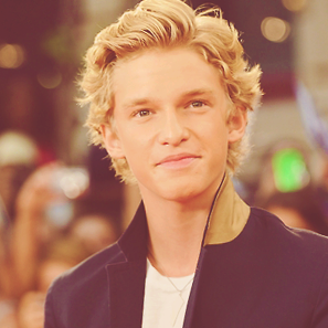 Cody Simpson. - Page 39 Tumblr_m873g1mSQJ1r9j95zo1_400