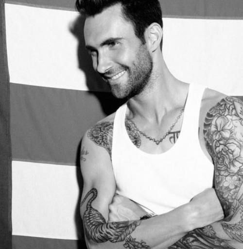  Adam Levine ♥ Tumblr_m89y0hvpuf1r2x9r5o1_500