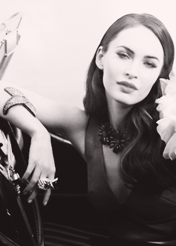 Megan Fox . Tumblr_m8ftx4v5X81rat6ywo2_250