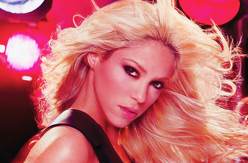 Shakira  Tumblr_m8p6lab3Ua1rx8djmo1_500