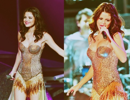 Selena Gomez  - Page 6 Tumblr_m8srgvs8vl1rdjju8o1_500